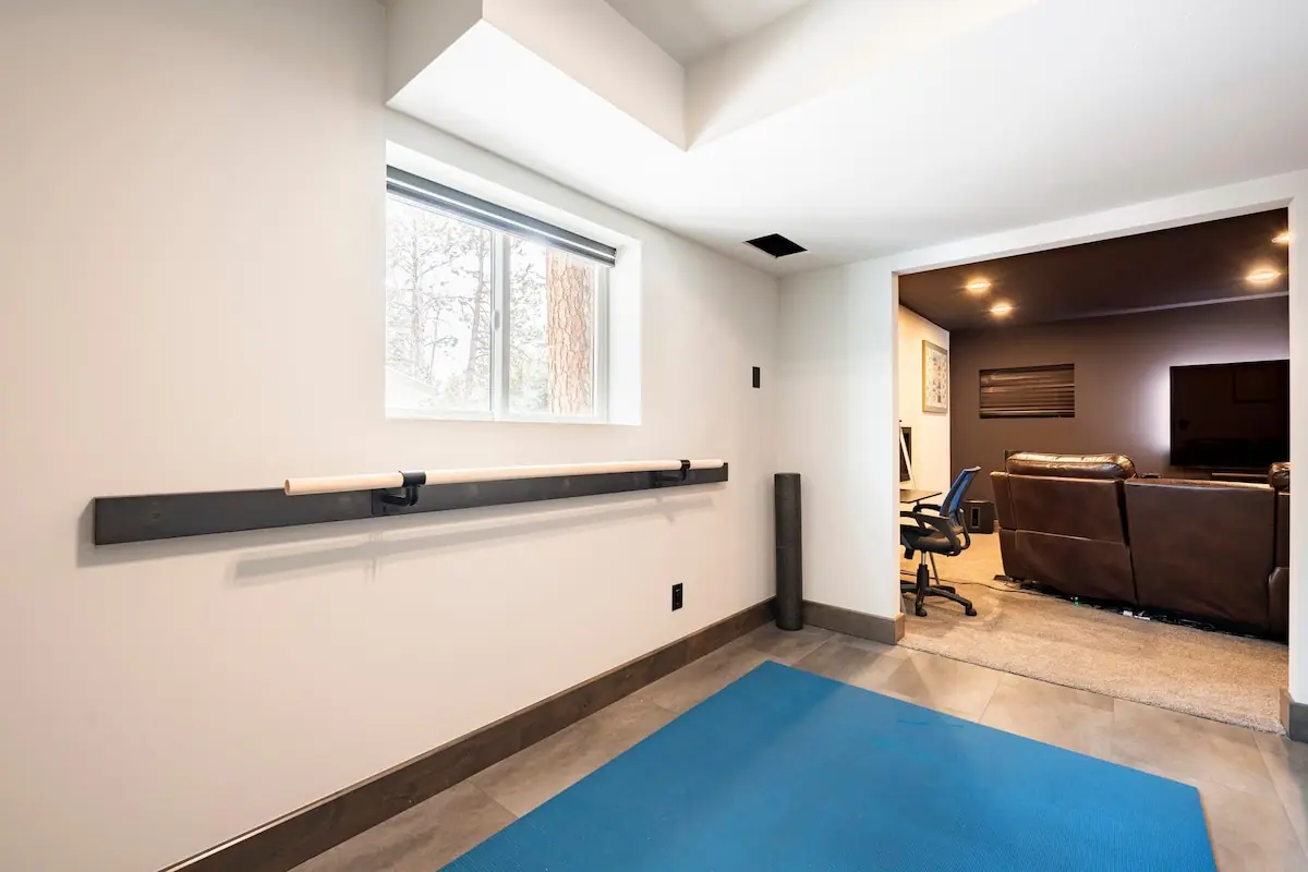 Meditation and fitness — Evergreen Mountain House